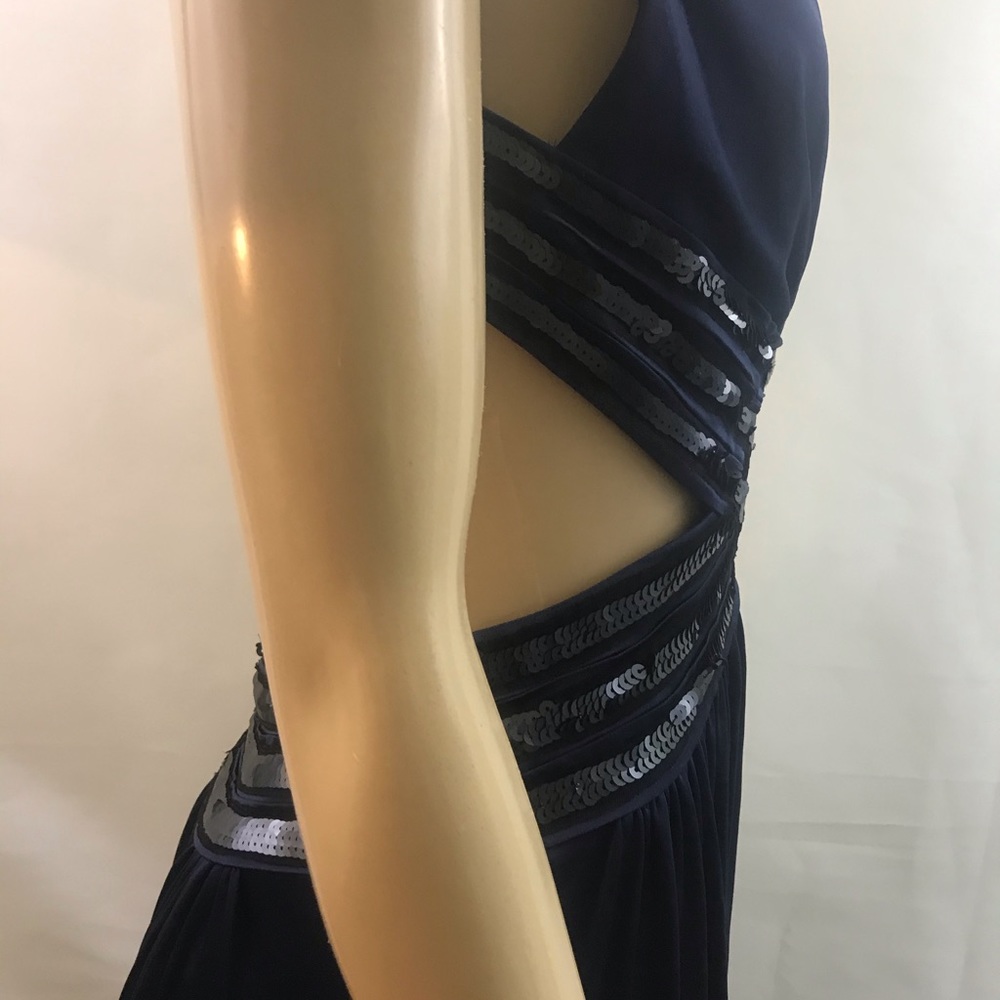BCBG MAXAZRIA 👠🍷stunning Sexy satin Maxi dress - Picture 10 of 16